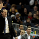 Kenny Atkinson, Michael Jordan ve Charlotte Hornets'ı sunakta bıraktı 2 Golden State yardımcı antrenörü Kenny Atkinson'ın, Hornets'in baş antrenörlük görevini üstlenmekten vazgeçtiği bildirildi.